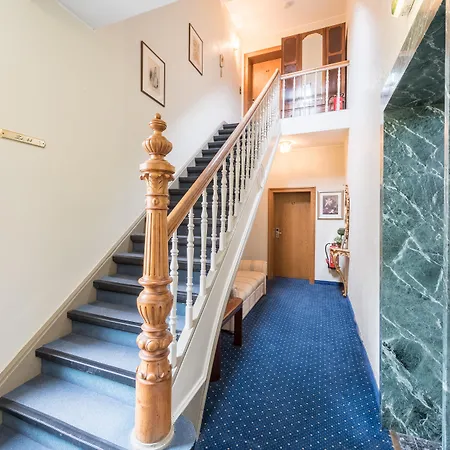 Windsor Szálloda 3*