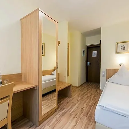Windsor Szálloda 3*
