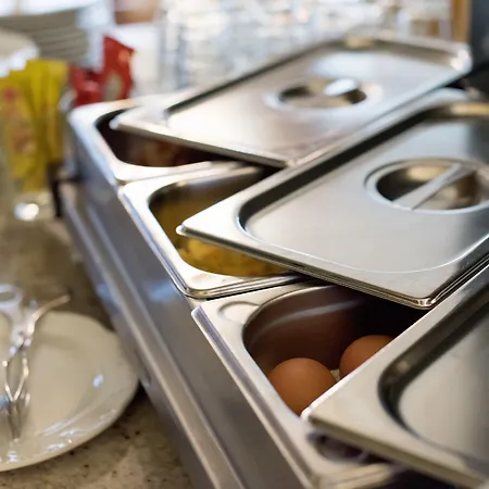 Windsor Ξενοδοχείο 3*